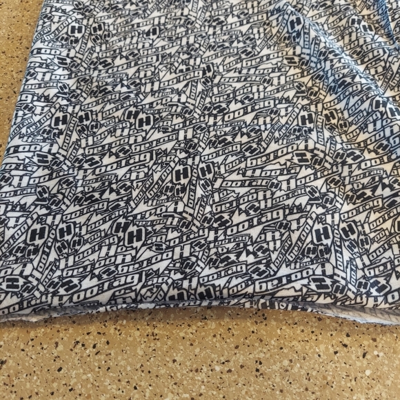 Hoo Rag & Bandana black and white headband mask buff motorcycle accessories - Picture 2 of 7